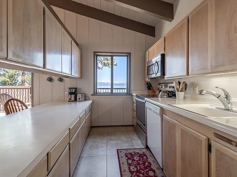 7001 W Lake Blvd #32 — Photo 11