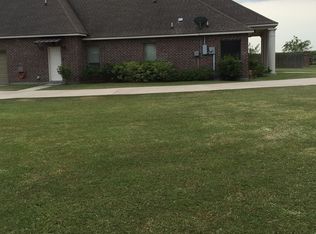 261 Reynaud Dr, Donaldsonville, LA 70346