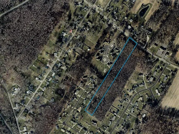 1 Old St #32, Batavia, OH 45103