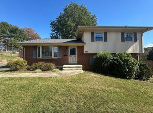 4528 Hazel Dr, Roanoke, VA 24018