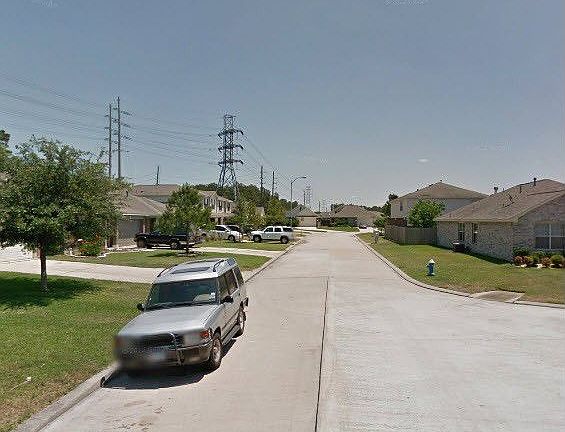 3rd image of 419 Thornwilde Park Ln