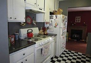 1527 - Kitchen1