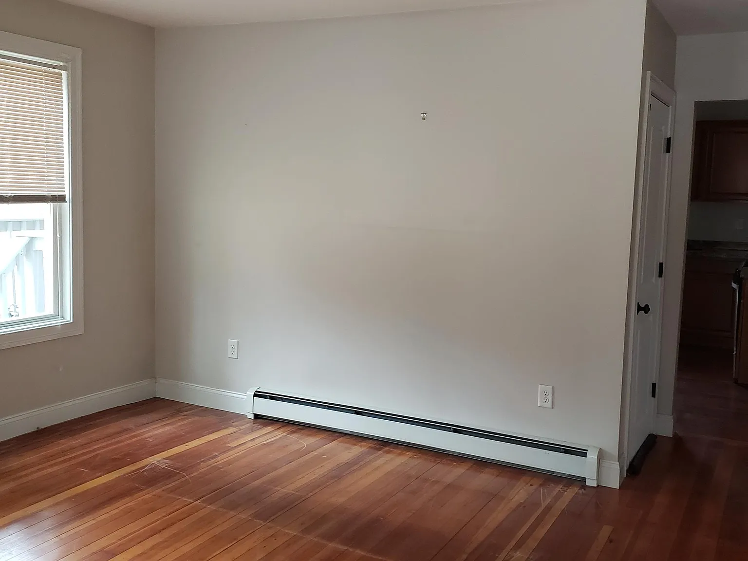 2 bed, 840 sqft, $2,000 — Photo 4