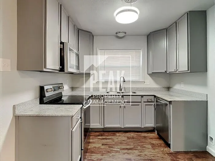 5508 Winifred Dr — Photo 4