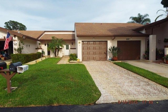 1st image of 6131 Elsinore Cir