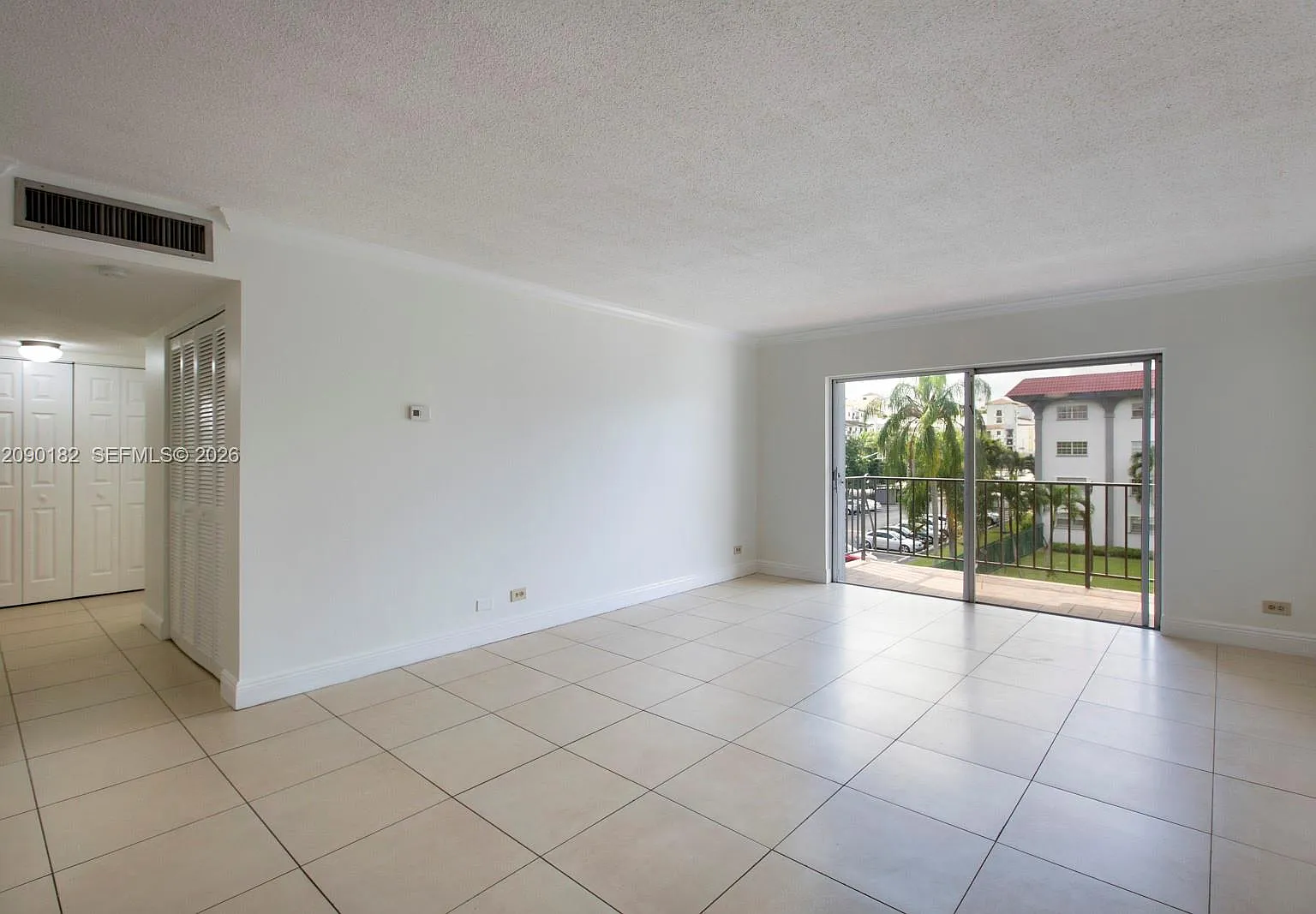 Granda Dadeland Condo — Photo 4