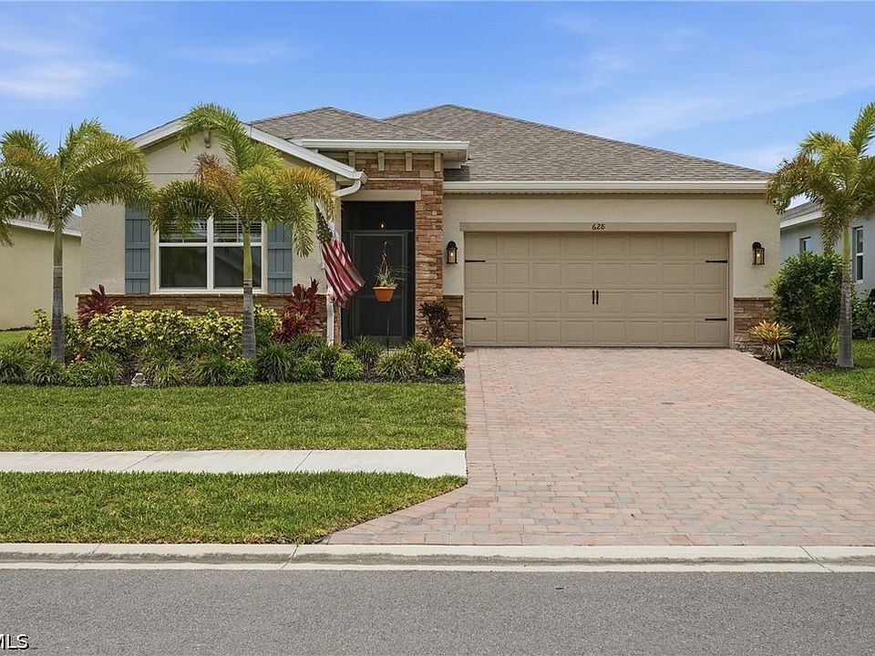 1st image of 628 Parkshore Lake Ave