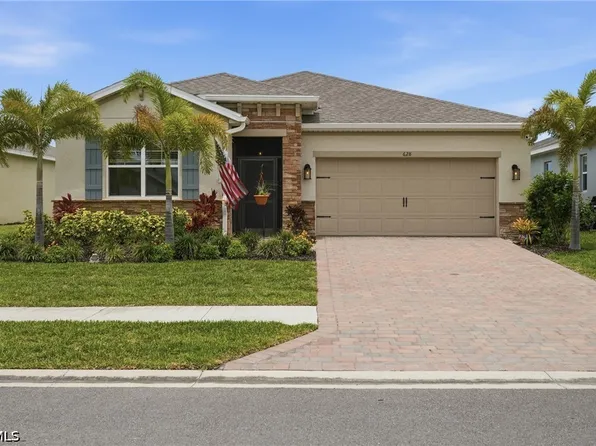 628 Parkshore Lake Ave, Cape Coral, FL 33993