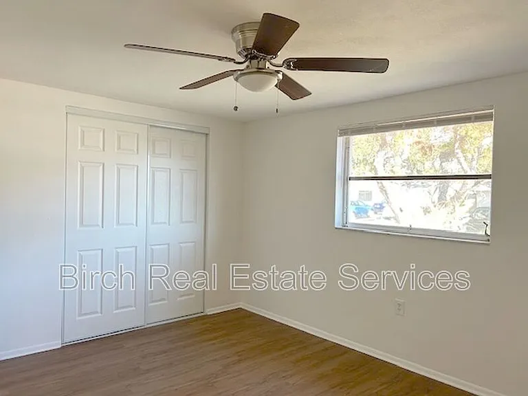 4813 Elmwood St — Photo 9