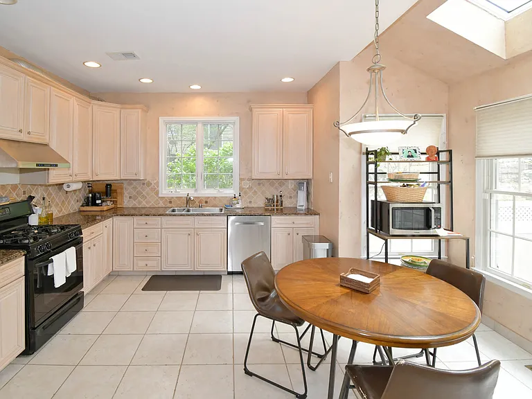 253 Patriot Hill Dr #253 — Photo 10