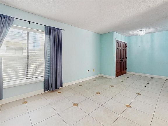 5th image of 156 LAGO VISTA BOULEVARD