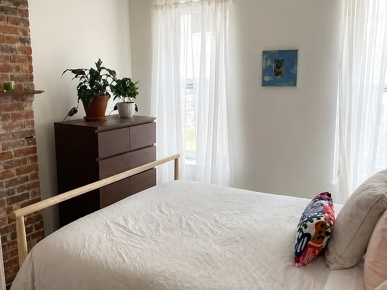 191 Montgomery St #2 — Photo 3