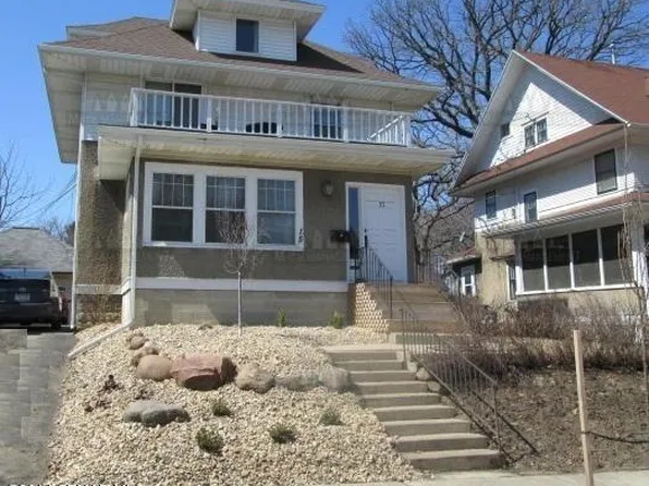 15 11th Ave NW APT 2, Rochester, MN 55901