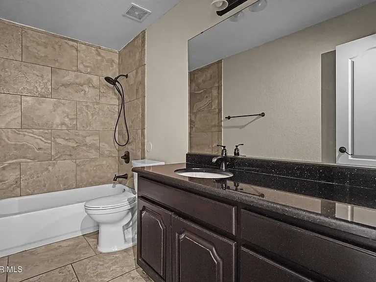 1608 Jolla Del Sol — Photo 11