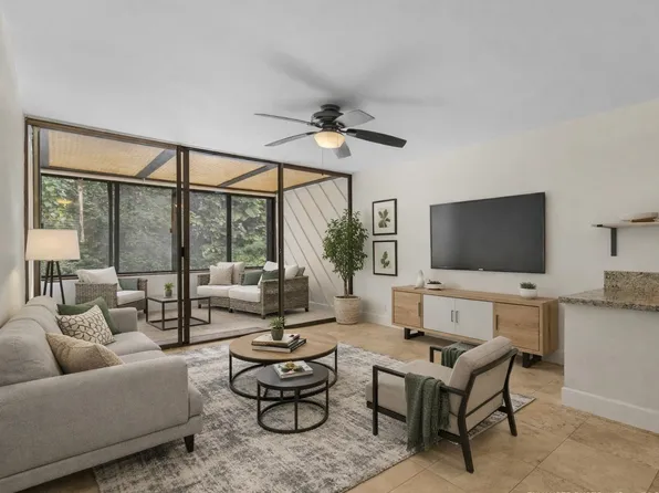 51-636 Kamehameha Hwy APT 213, Kaaawa, HI 96730