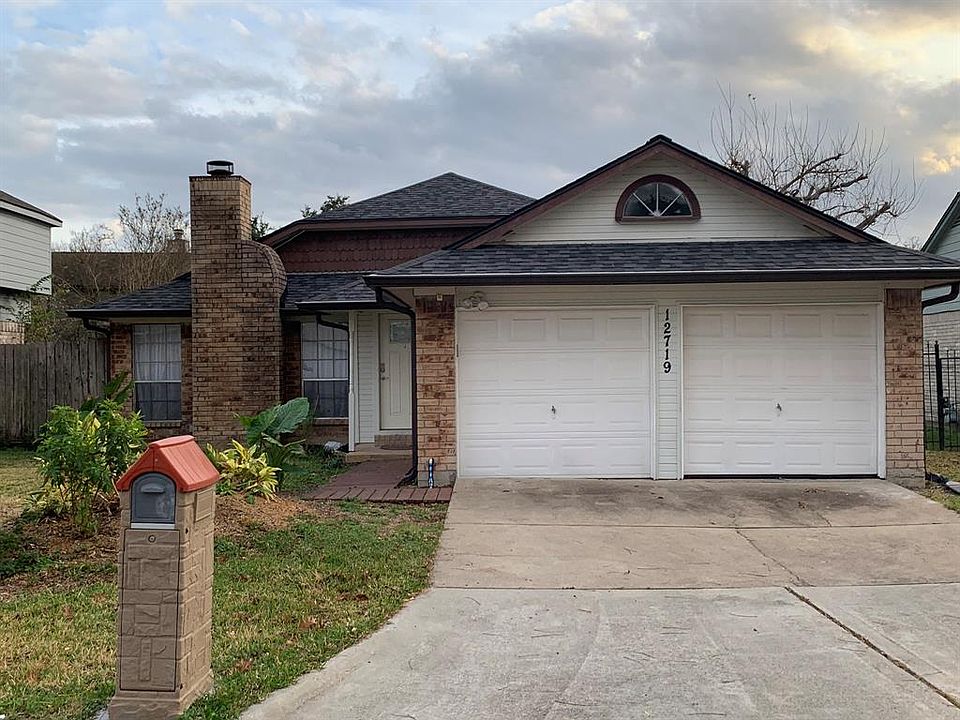 1st image of 12719 Ashford Brook Dr