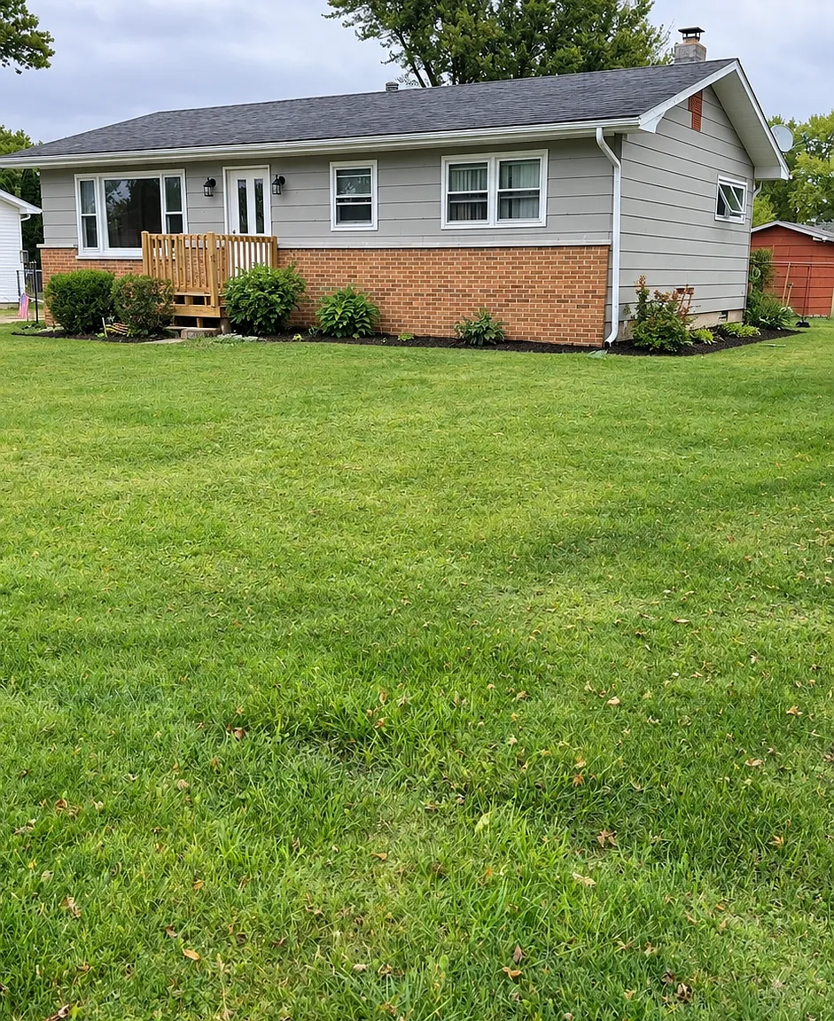 3 bed, 1244 sqft, $1,750 — Photo 1
