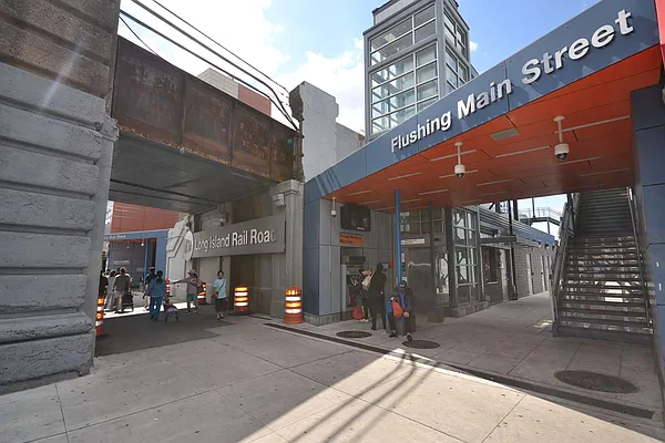 Rented by Silverstein Collection LLC  | media 15