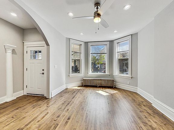 4th image of 2422 N Central Park Ave