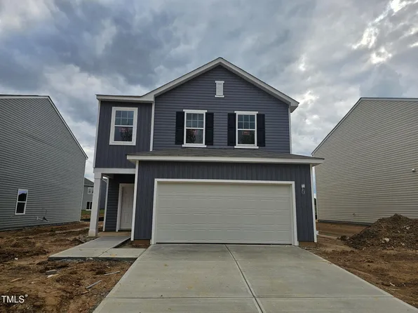 131 N Keatts Winner Ct, Clayton, NC 27520