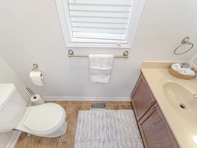 43 Midcrest Cir — Photo 17