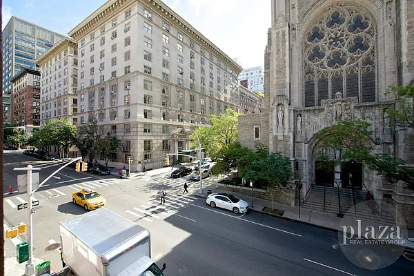 Rented by Plaza Real Estate Group | media 43