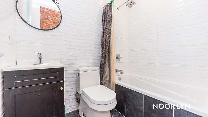 Rented by Nooklyn NYC LLC | media 24