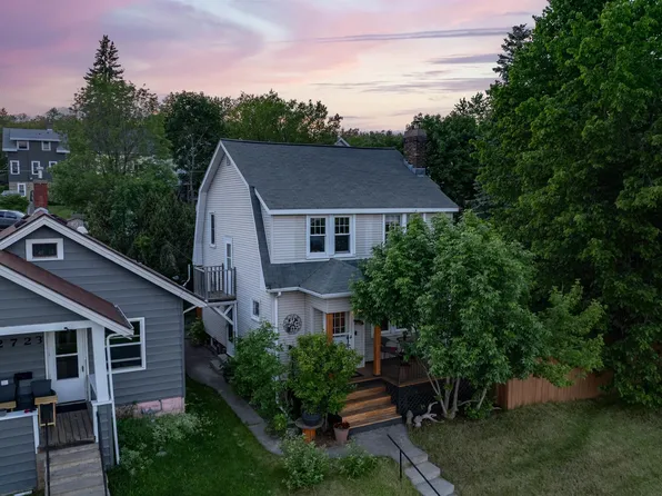 2719 W 8th St, Duluth, MN 55806