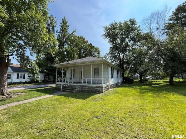 1101 S Buchanan St, Marion, IL 62959