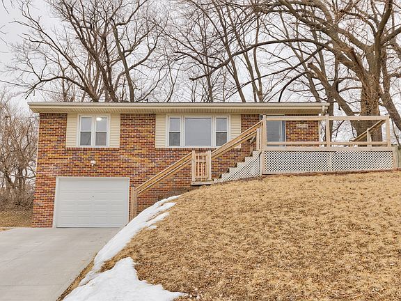 2nd image of 2418 Boston Ave