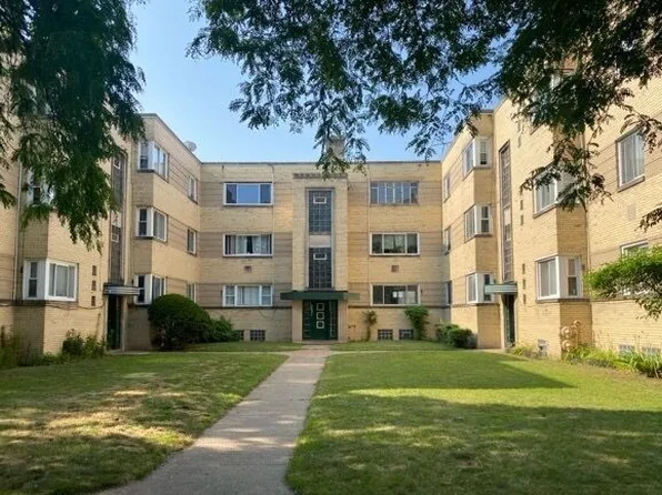 2043 E 72nd St #3W, Chicago, IL 60649