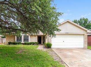 3309 Creekwood Ln, Fort Worth, TX 76123