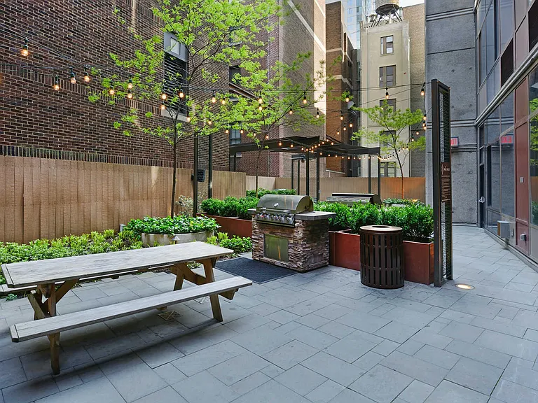 Outdoor Grilling Area