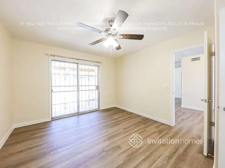 1516 E Kristal Way — Photo 10