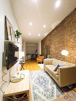 5th image of 442 W 45th St APT 5W