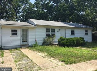 608 Berkeley Dr, Browns Mills, NJ 08015