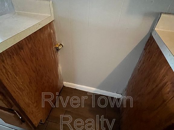 5th image of 5126 Aureen Dr
