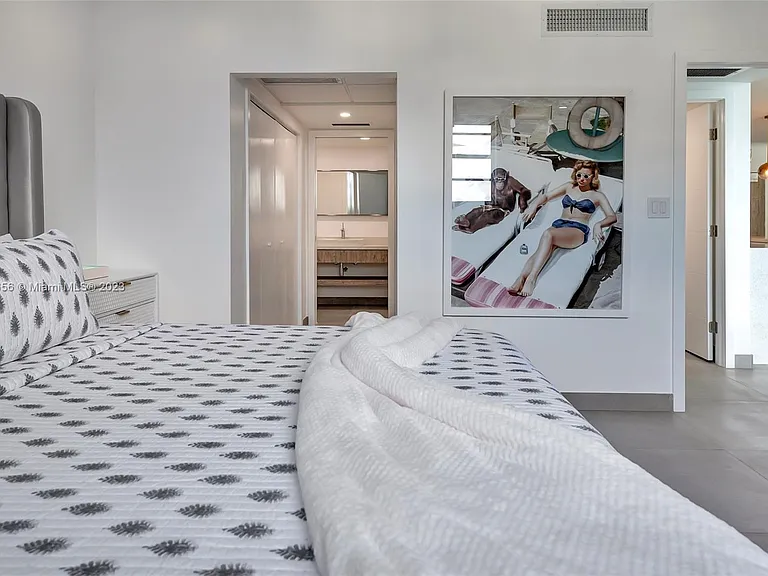 4001 S Ocean Dr #14H — Photo 9