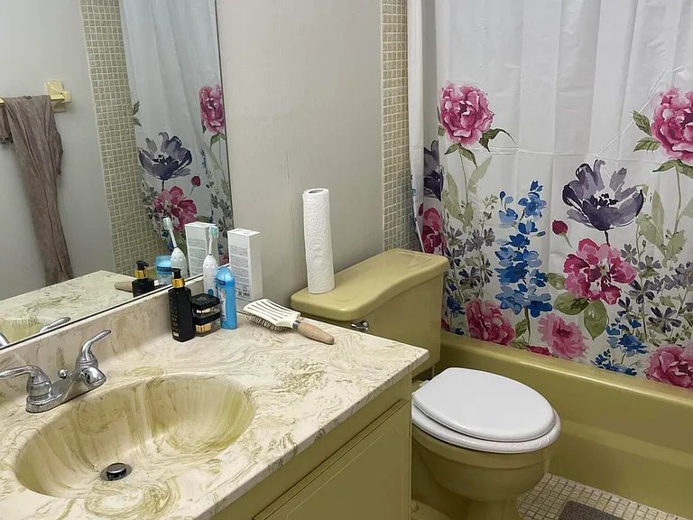 22735 SW 66th Ave — Photo 15