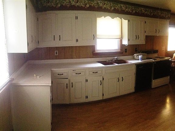 3rd image of 159 Dairy Ln