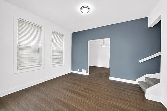 5th image of 7740 S Lowe Ave