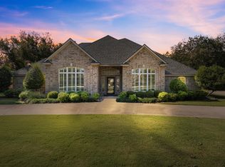 7413 Ravenswood Rd, Granbury, TX 76049