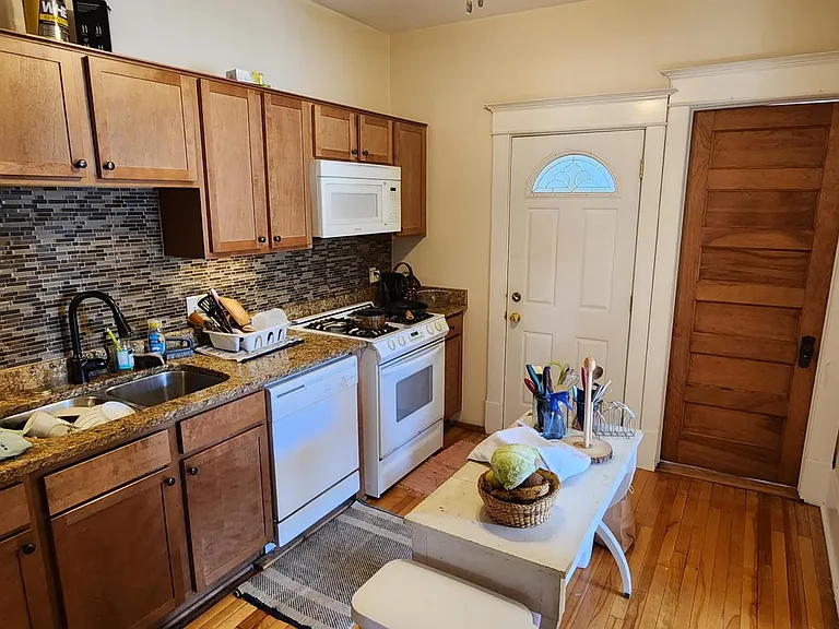 3017 Fremont Ave S #4 — Photo 11