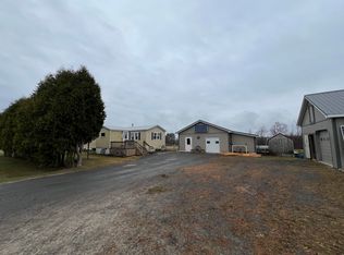 683 Coveytown Rd, Burke, NY 12917