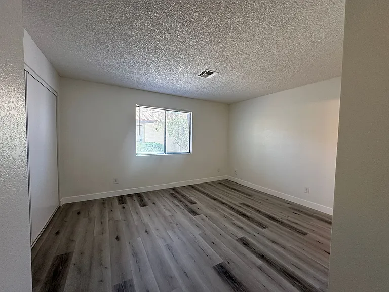 6713 W Charleston Blvd #3 — Photo 16