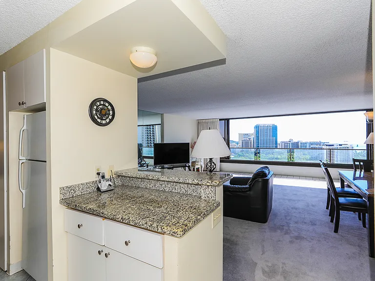1910 Ala Moana Blvd #21B — Photo 26
