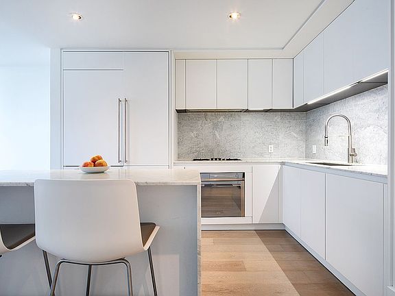 3rd image of 429 Kent Ave #712
