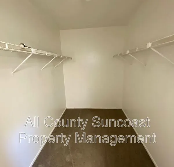 2925 Pinellas Point Dr S — Photo 4