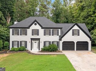 4220 Singing Post Ln NE, Roswell, GA