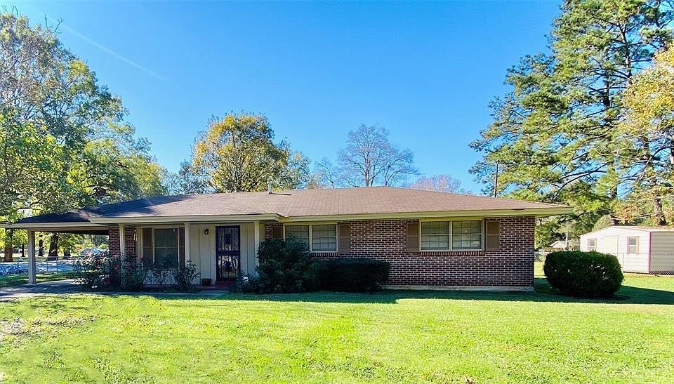 1st image of 313 Hinson Dr